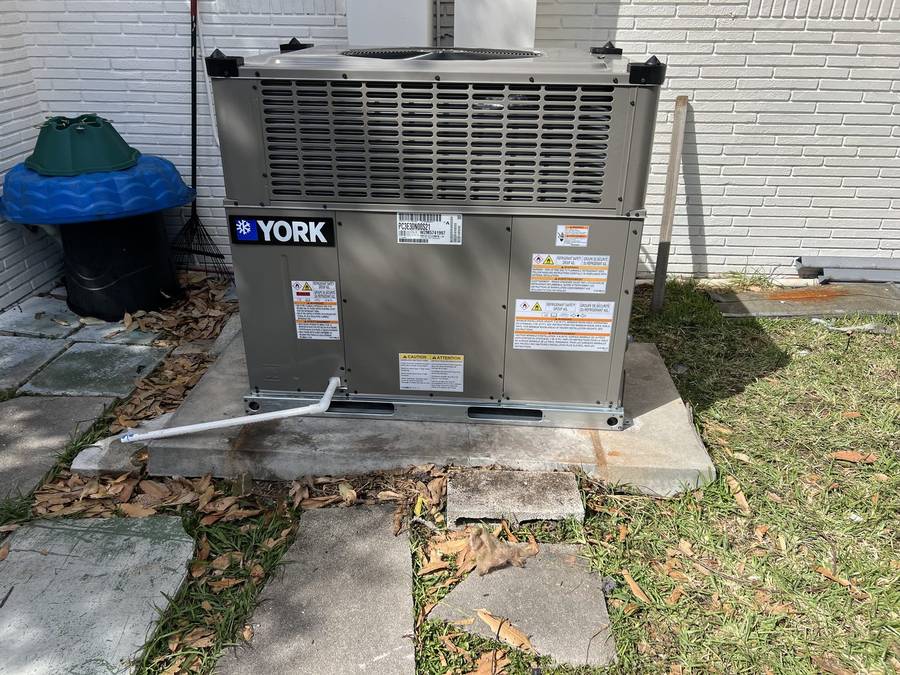 York packaged unit installation